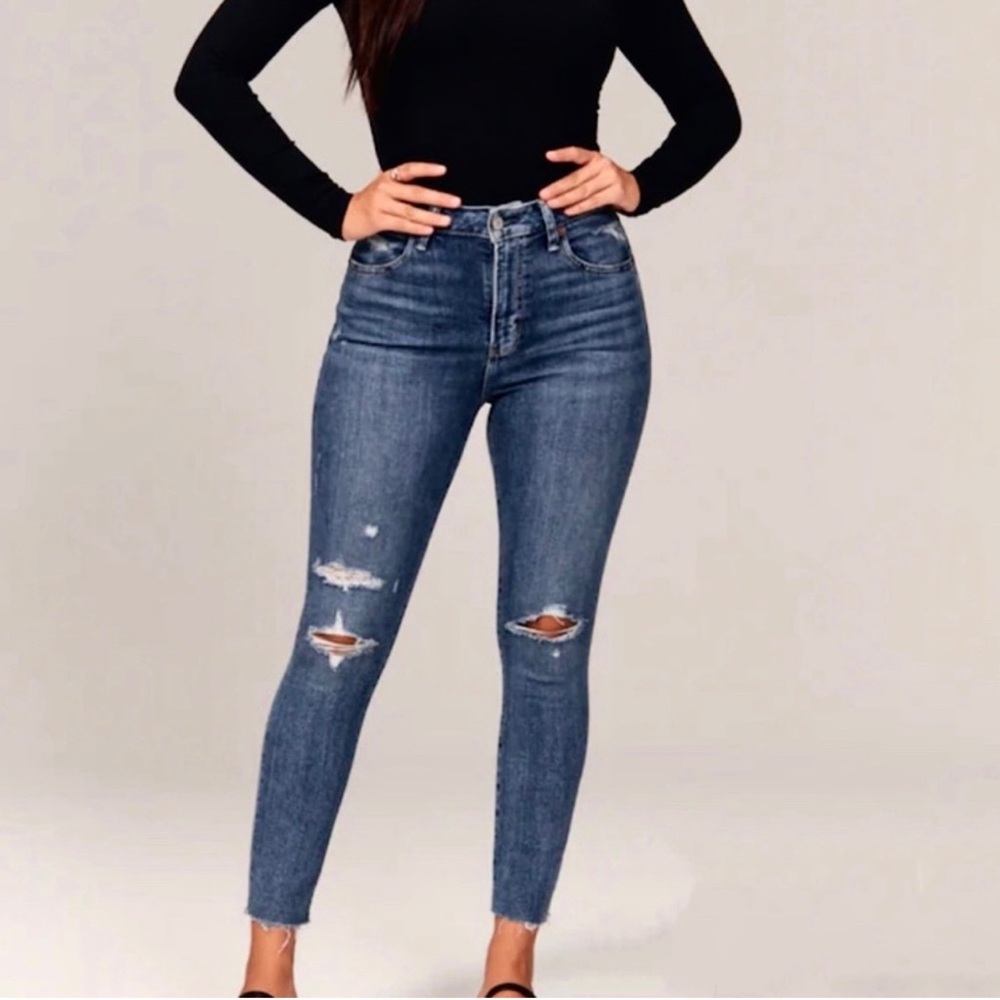 Abercrombie and Fitch Curve Love High Rise Super Skinny Ankle Jeans NWT